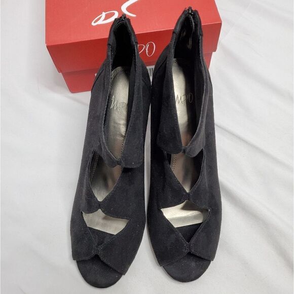 IMPO Tyra black vegan suede zip back pump heels with box 10 - Picture 8 of 11